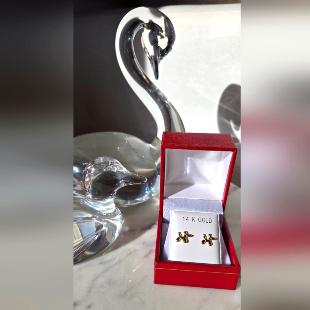 Unique 14K Yellow Gold Balloon Poodle Stud Earrings – Playful Elegance